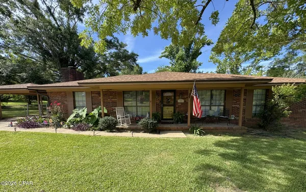 $215,000 | 7881 Sale Street, Sneads, FL 32460