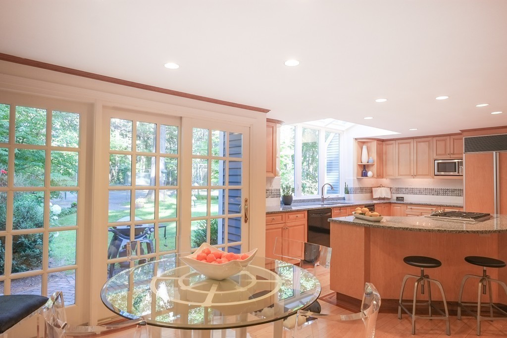 74 Claypit Hill Road Wayland, MA 01778 - Photo 8 of 30