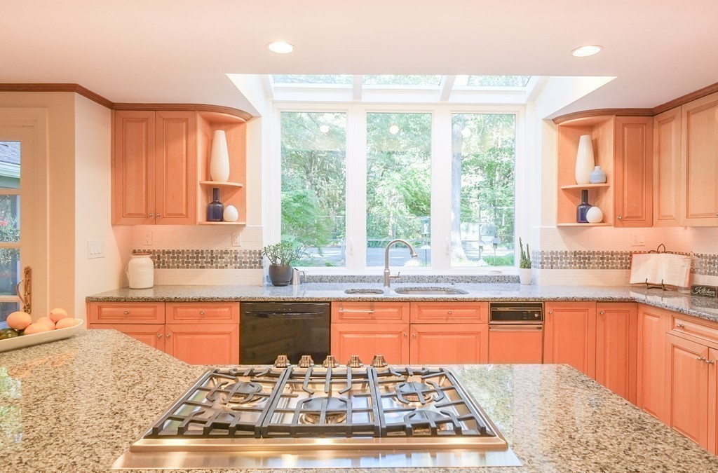 74 Claypit Hill Road Wayland, MA 01778 - Photo 9 of 30