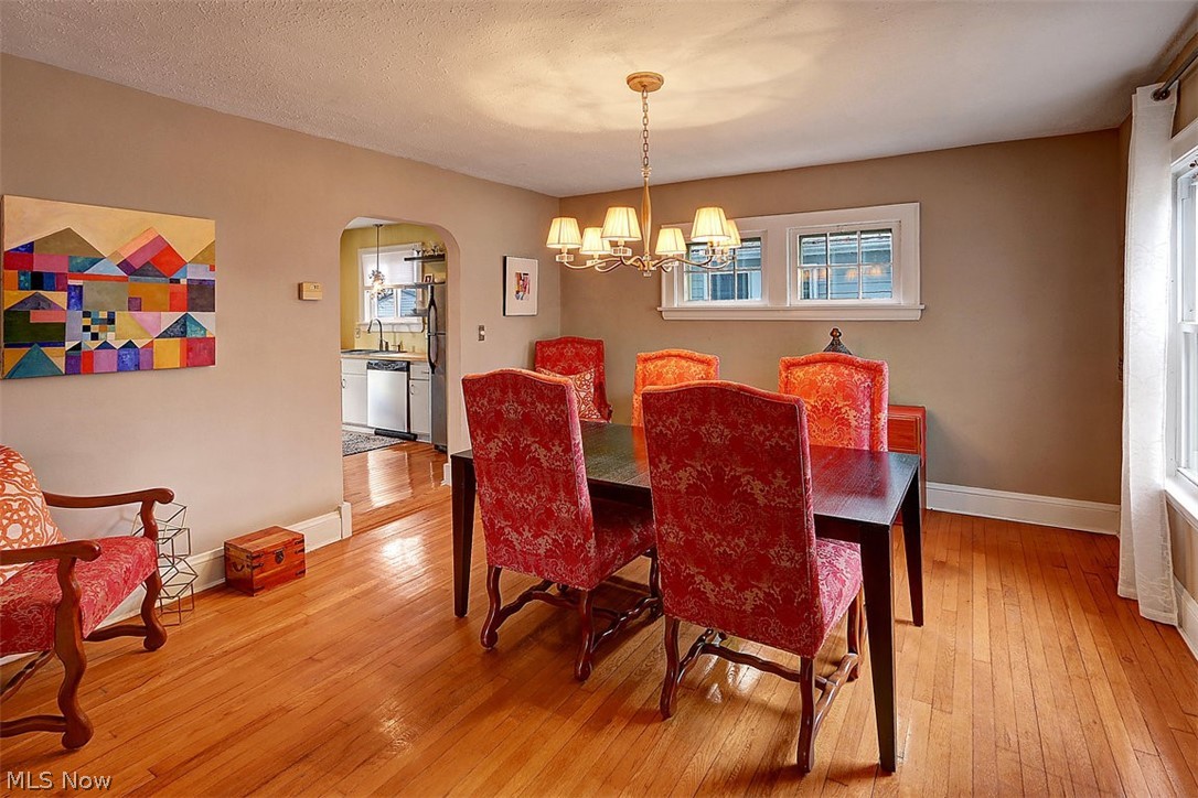 2170 Maplewood Road Cleveland, OH 44118 - Photo 5 of 19 Gallery Image 5