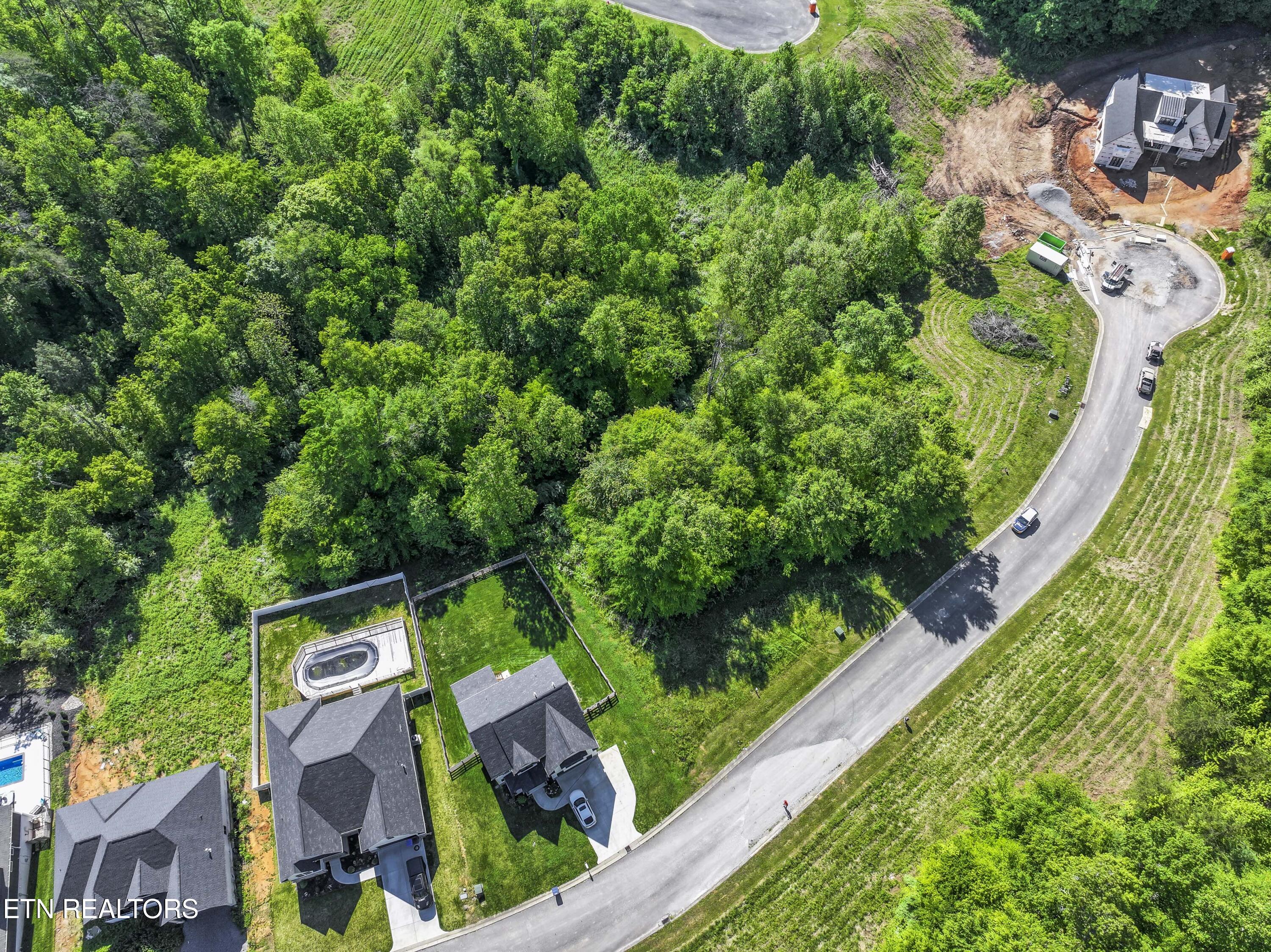 113 Cherry Oak Drive Oak Ridge, TN 37830 - Photo 8 of 17 print_quality-DJI_20250506224013_0002_D