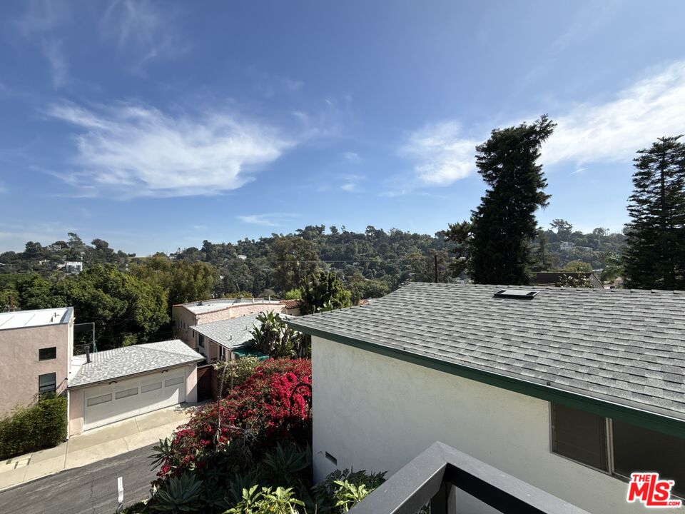 2243 Silver Ridge Avenue Los Angeles, CA 90039 - Photo 24 of 24