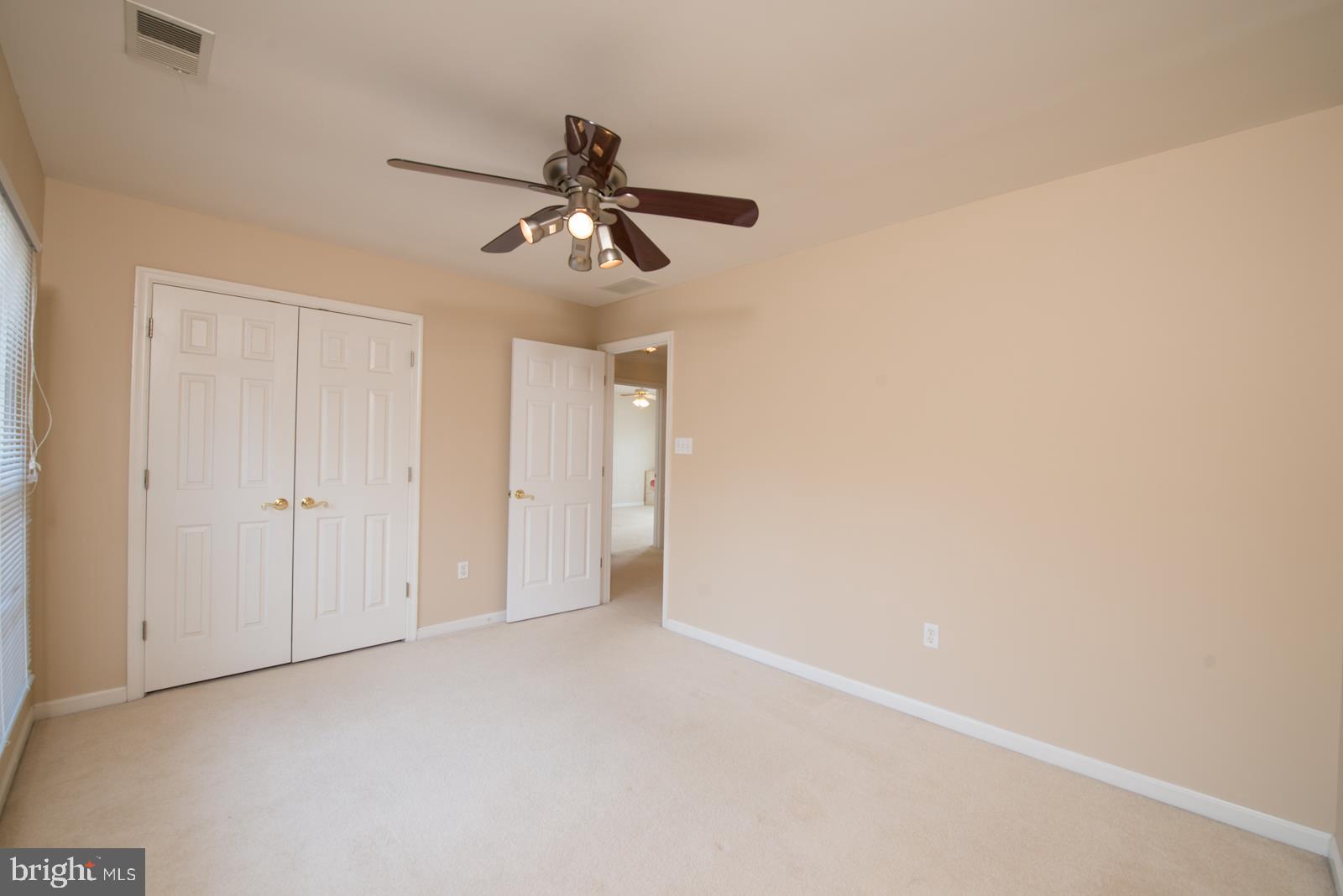 2604 Howard Grove Road Davidsonville, MD 21035 - Photo 26 of 36 4th Bedroom w/Ceiling Fan & Light