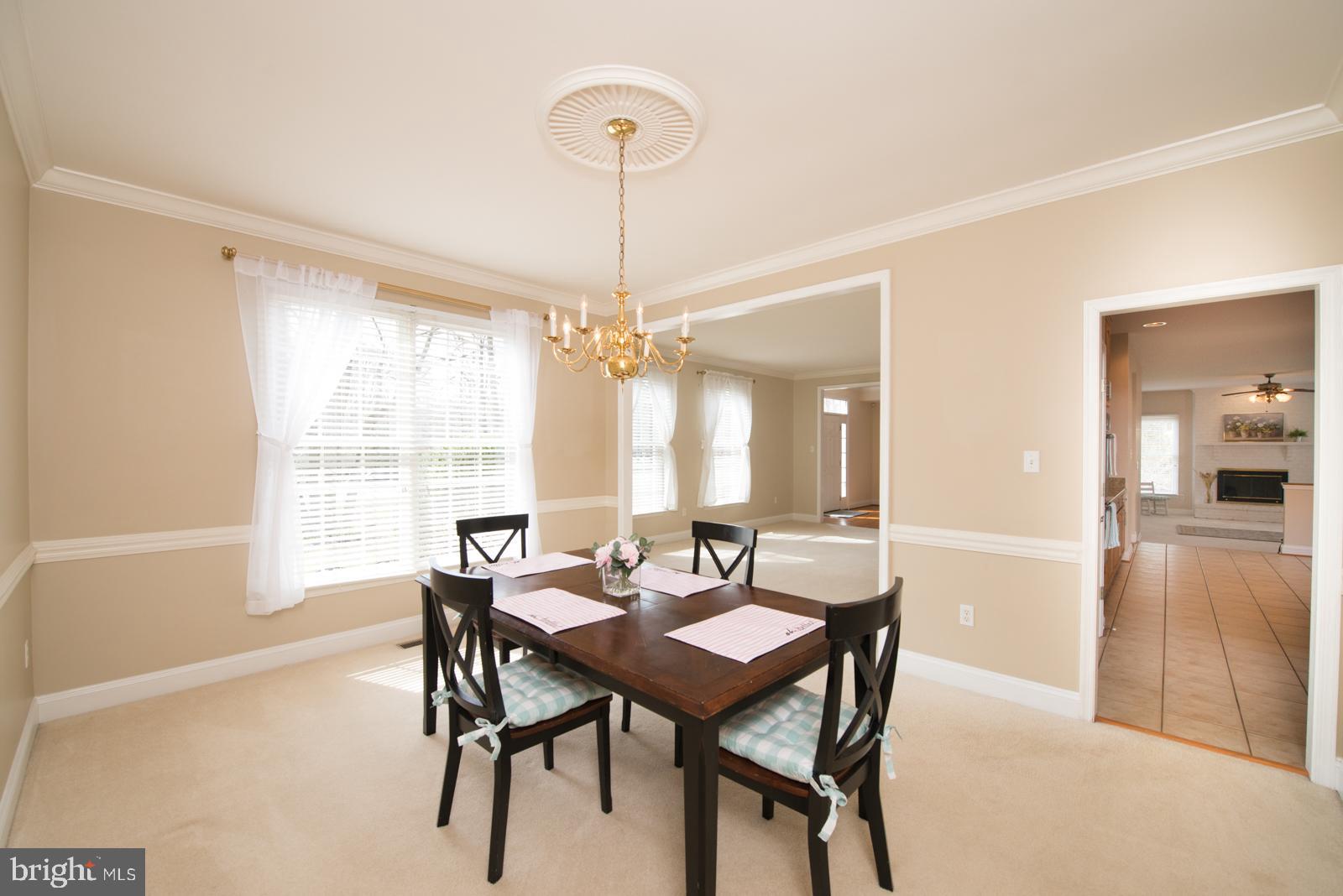 2604 Howard Grove Road Davidsonville, MD 21035 - Photo 5 of 36 Dining Room