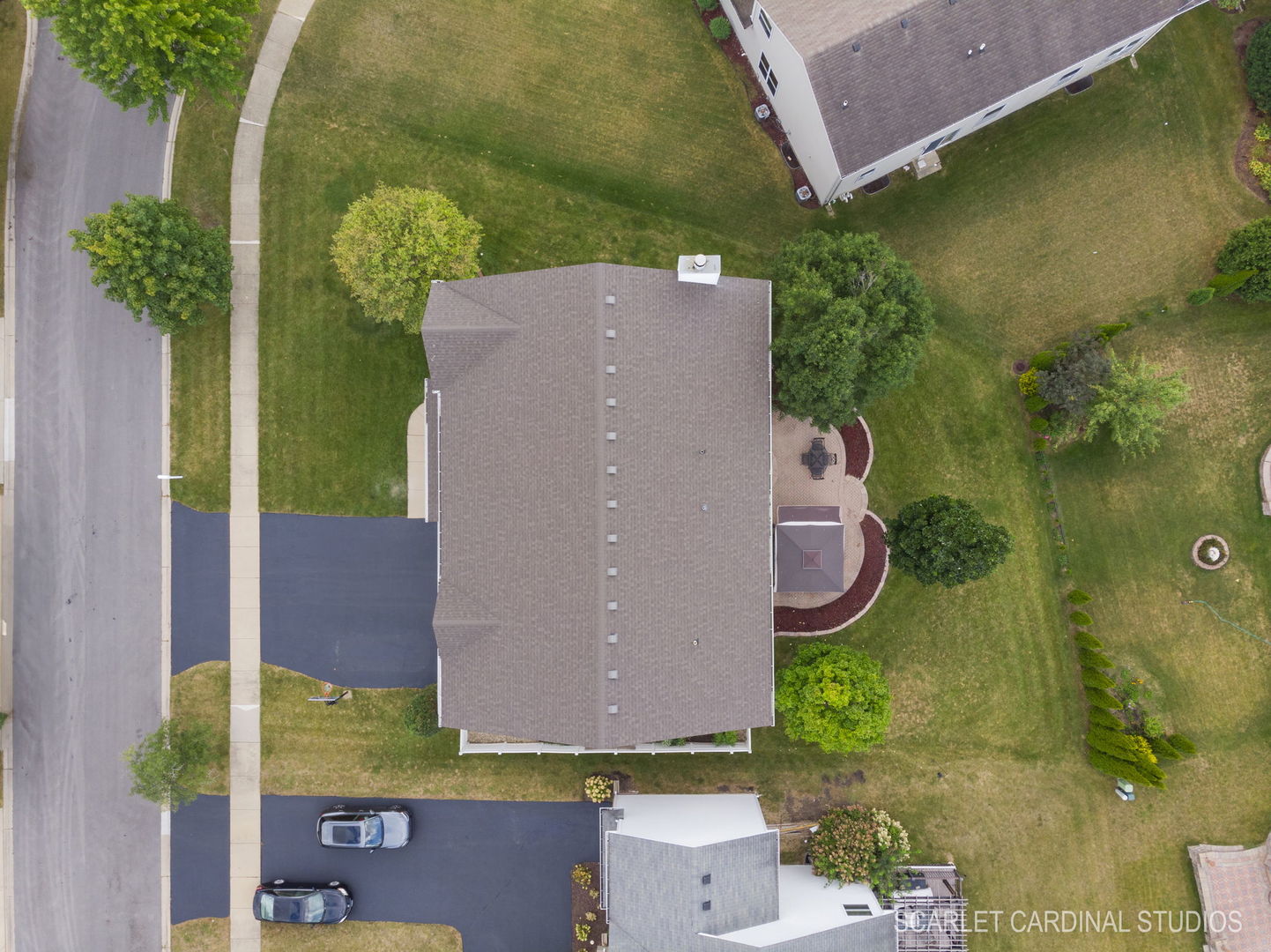 312 Veronica Circle Bartlett, IL 60103 - Photo 40 of 45 an aerial view of a house with a yard and large tree