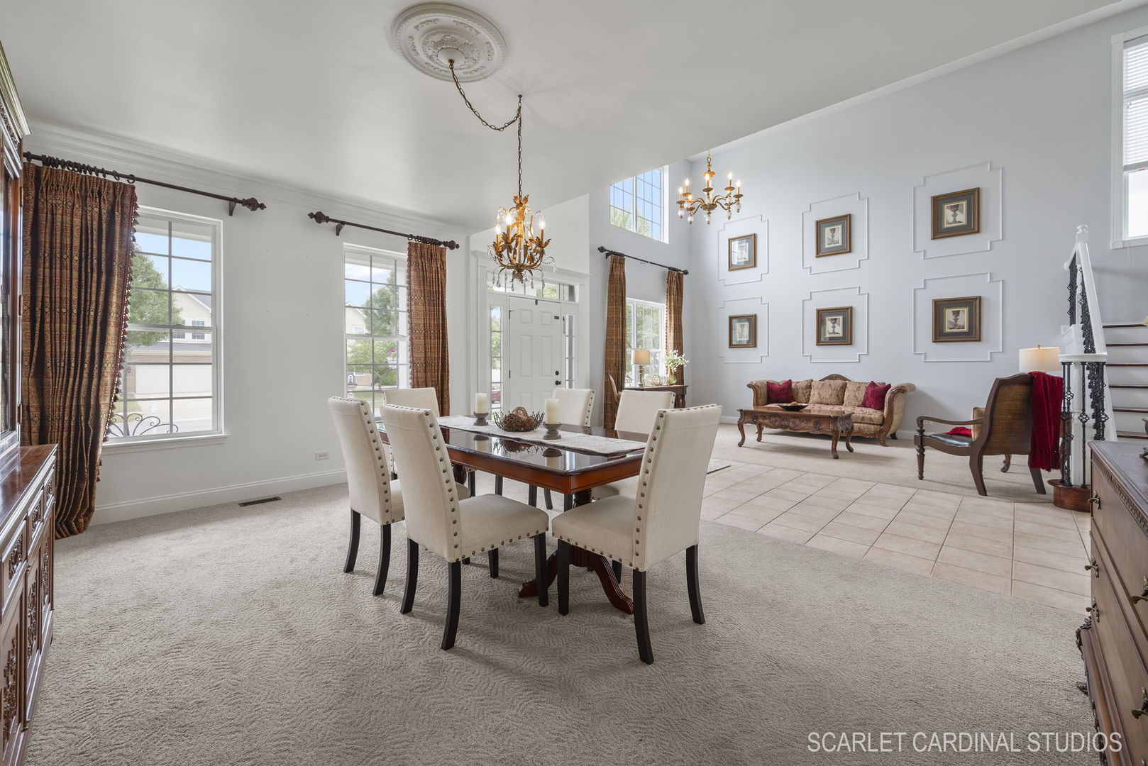 312 Veronica Circle Bartlett, IL 60103 - Photo 6 of 45 a view of a livingroom and dining room