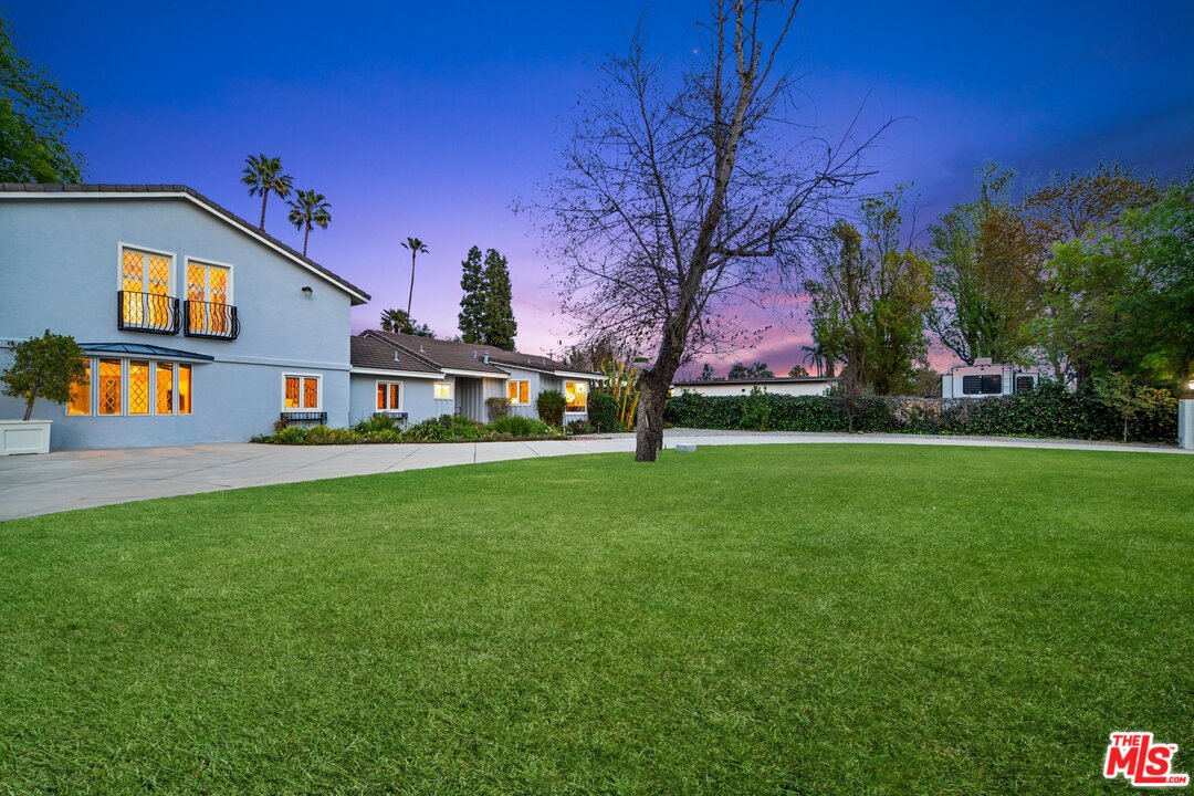 17361 Gresham Street Northridge, CA 91325 - Photo 2 of 54