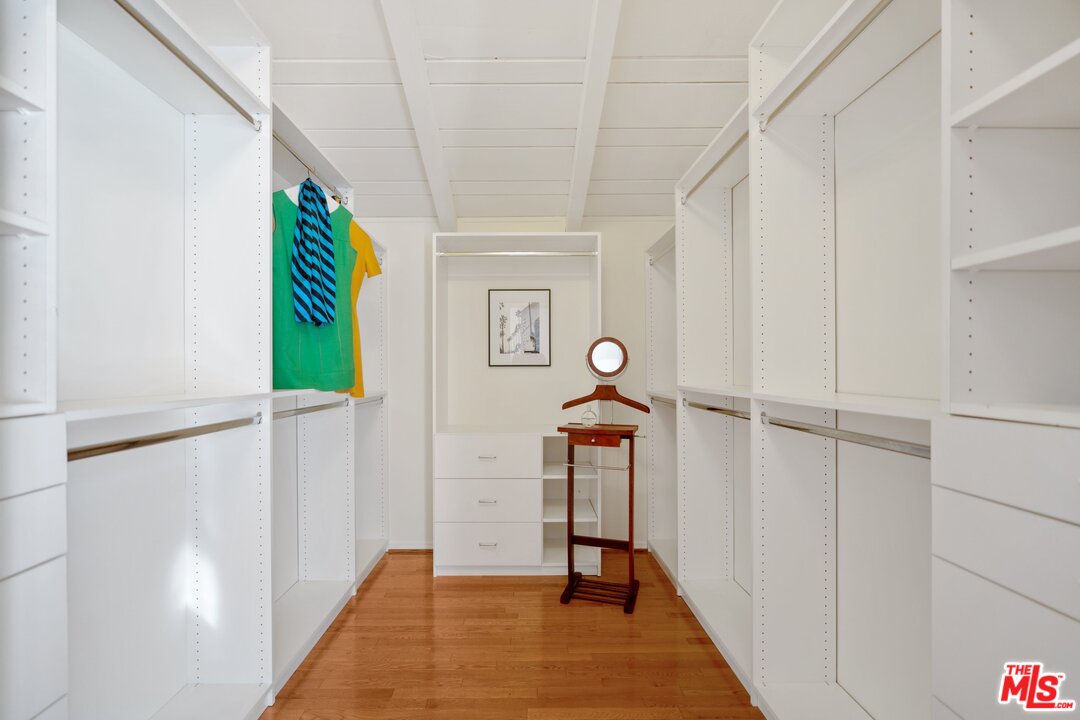 17361 Gresham Street Northridge, CA 91325 - Photo 23 of 54