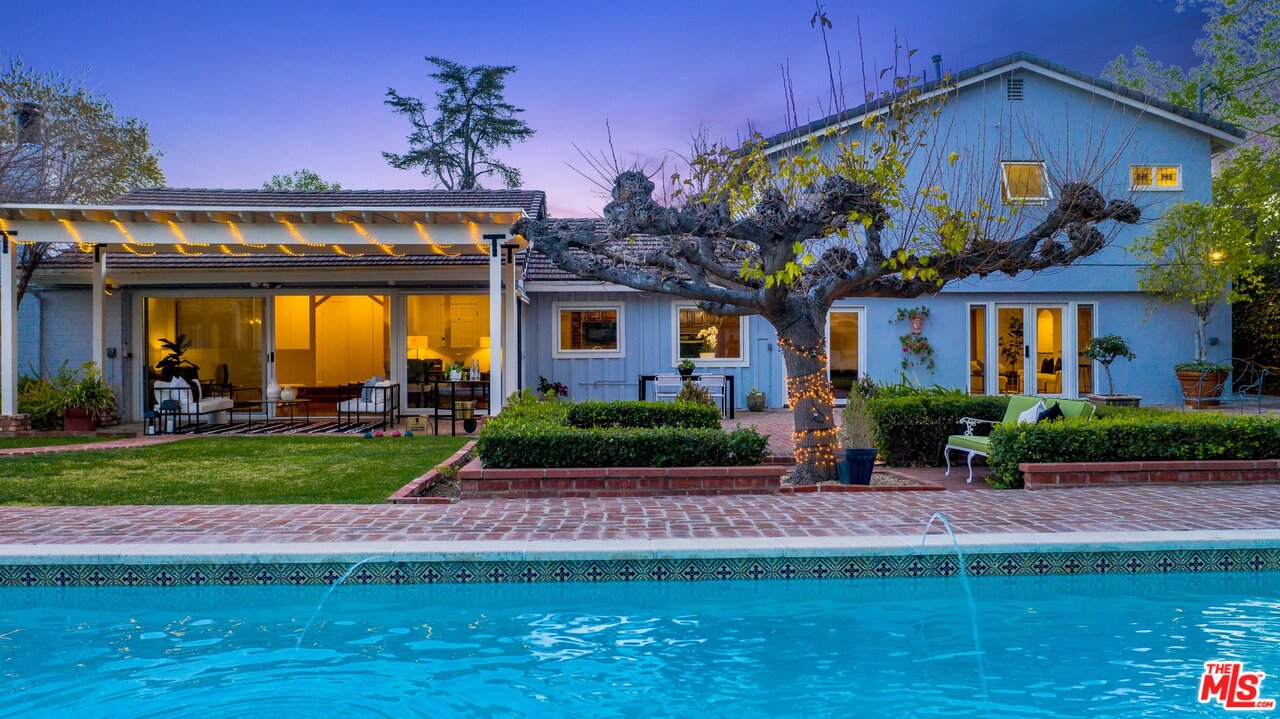 17361 Gresham Street Northridge, CA 91325 - Photo 46 of 54