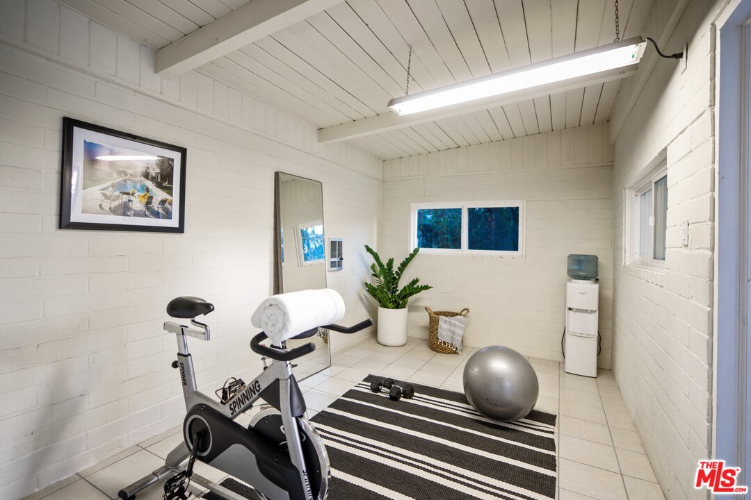 17361 Gresham Street Northridge, CA 91325 - Photo 51 of 54