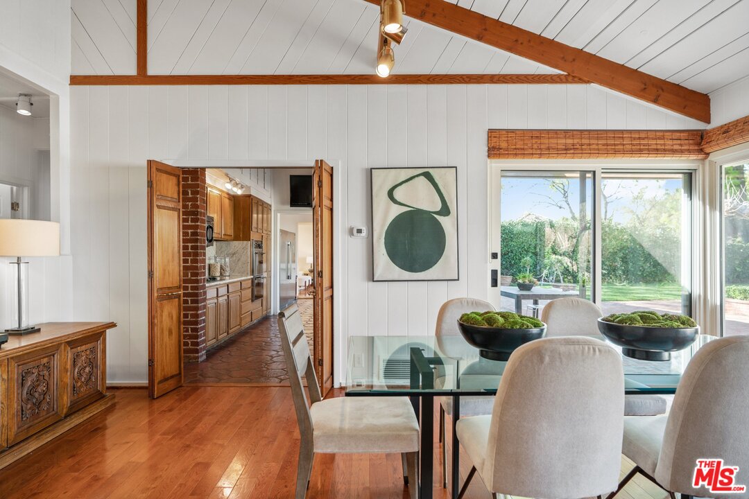 17361 Gresham Street Northridge, CA 91325 - Photo 9 of 54