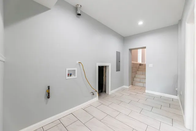 $429,900 | 458 West 127th Street, Chicago, IL 60628