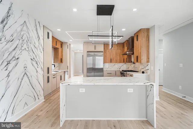 $2,499,900 | 3500 7th Street North, Arlington, VA 22201