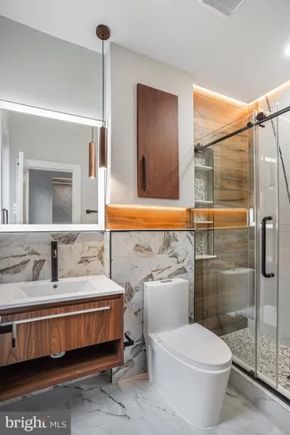 $2,499,900 | 3500 7th Street North, Arlington, VA 22201