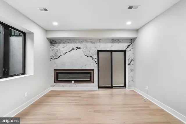 $2,499,900 | 3500 7th Street North, Arlington, VA 22201