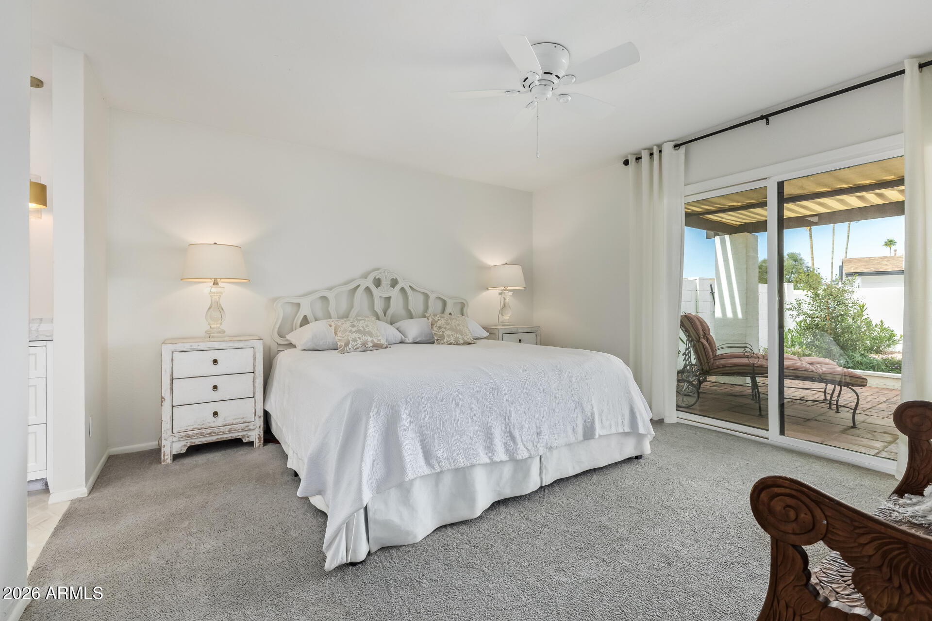 516 East Piping Rock Road Phoenix, AZ 85022 - Photo 16 of 33 Primary Bedroom