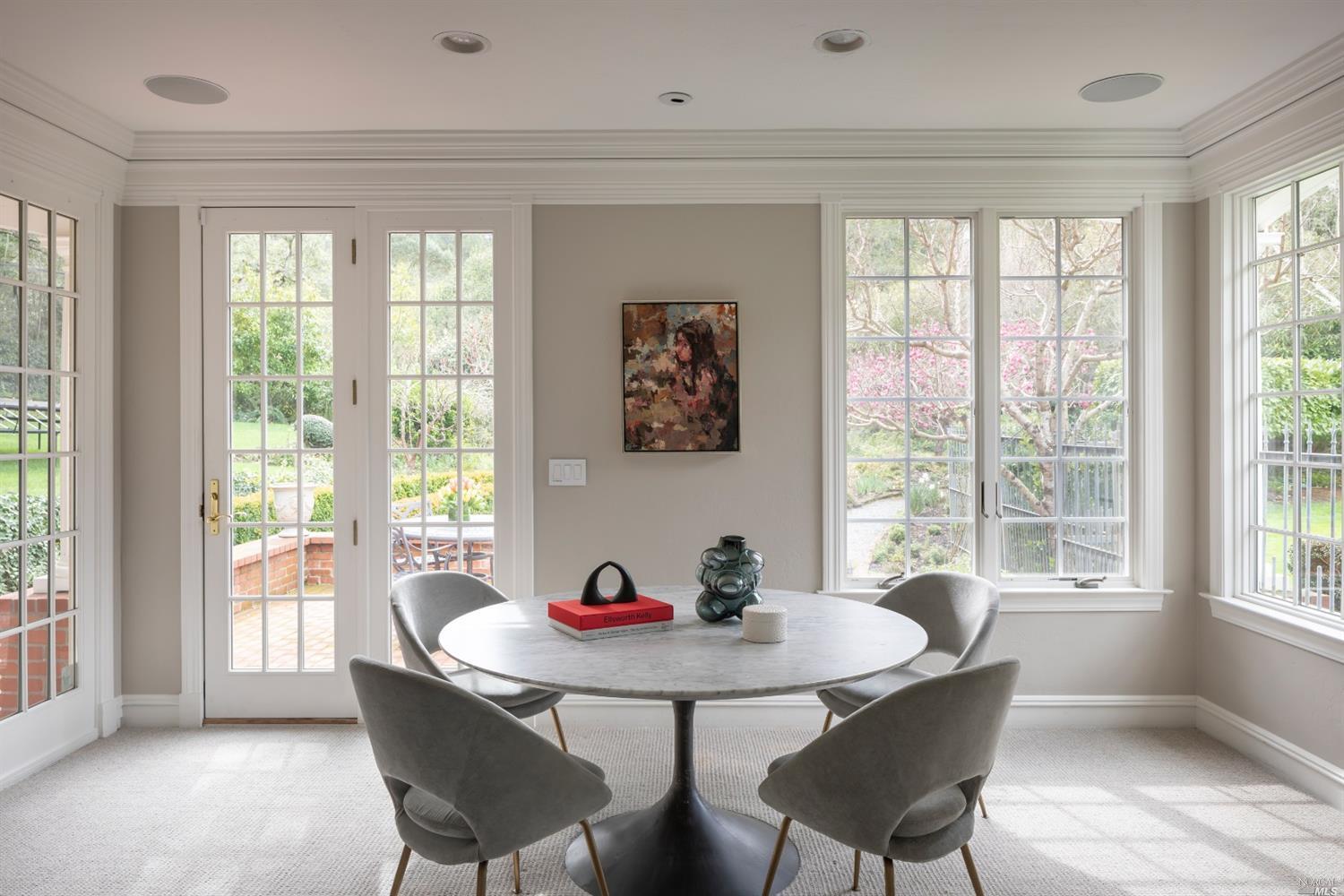 233 Woodland Road Kentfield, CA 94904 - Photo 11 of 39