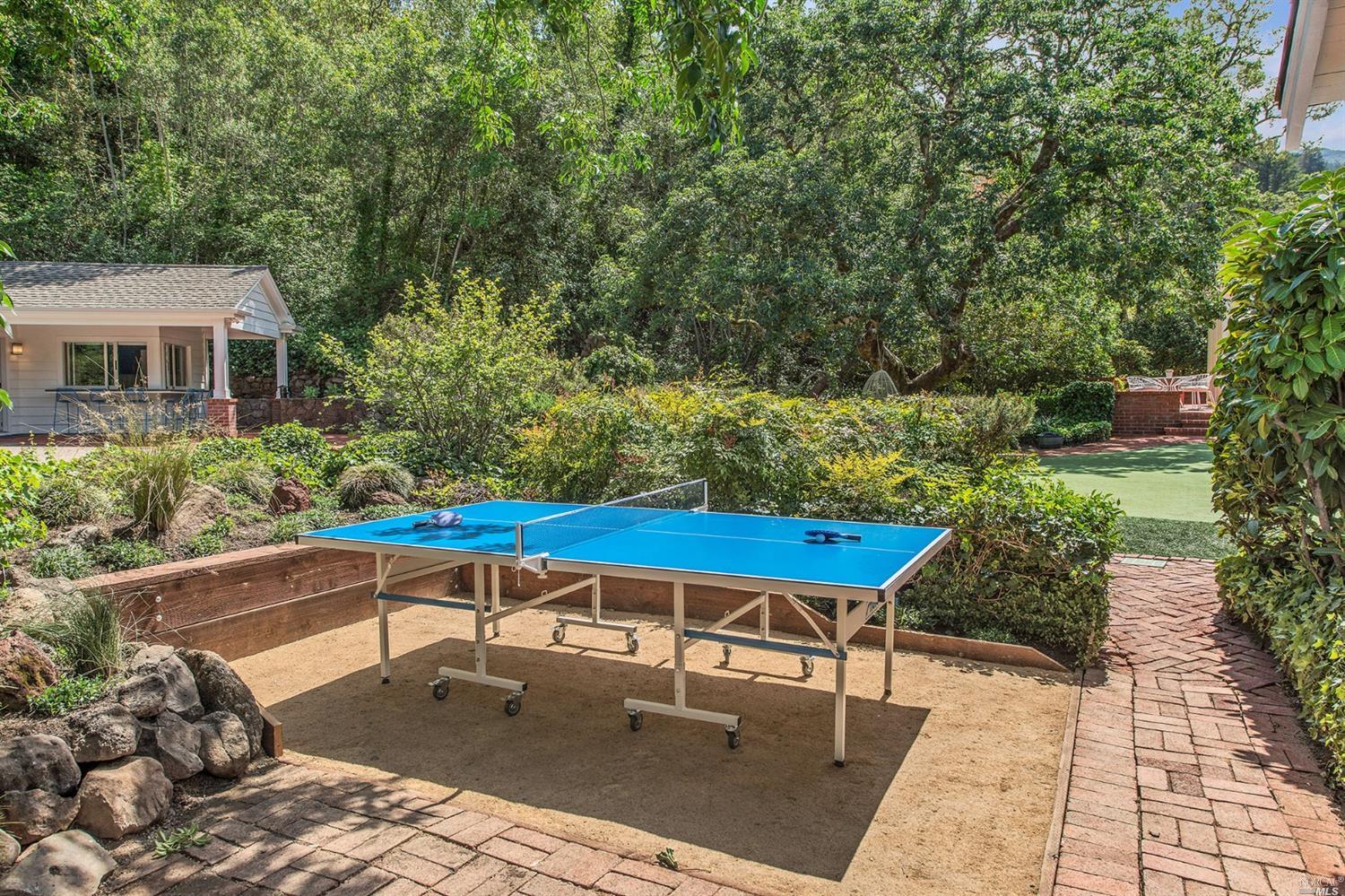 233 Woodland Road Kentfield, CA 94904 - Photo 37 of 39