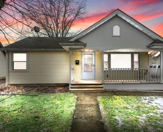 231 South Ridge Street Crown Point, IN 46307 - Photo 1 of 15 638x514