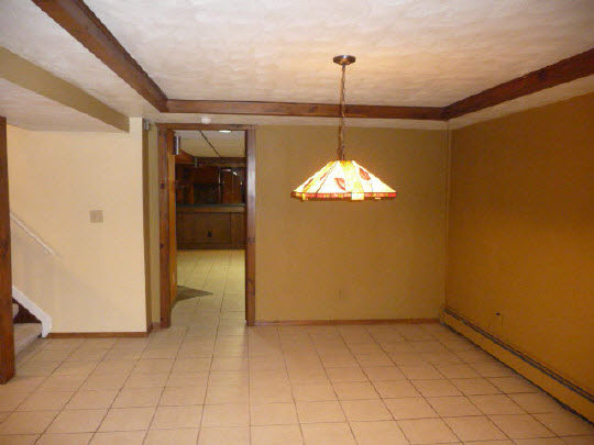 5933 Hillsbrough Road Rockford, IL 61109 - Photo 9 of 11 Gallery Image 9