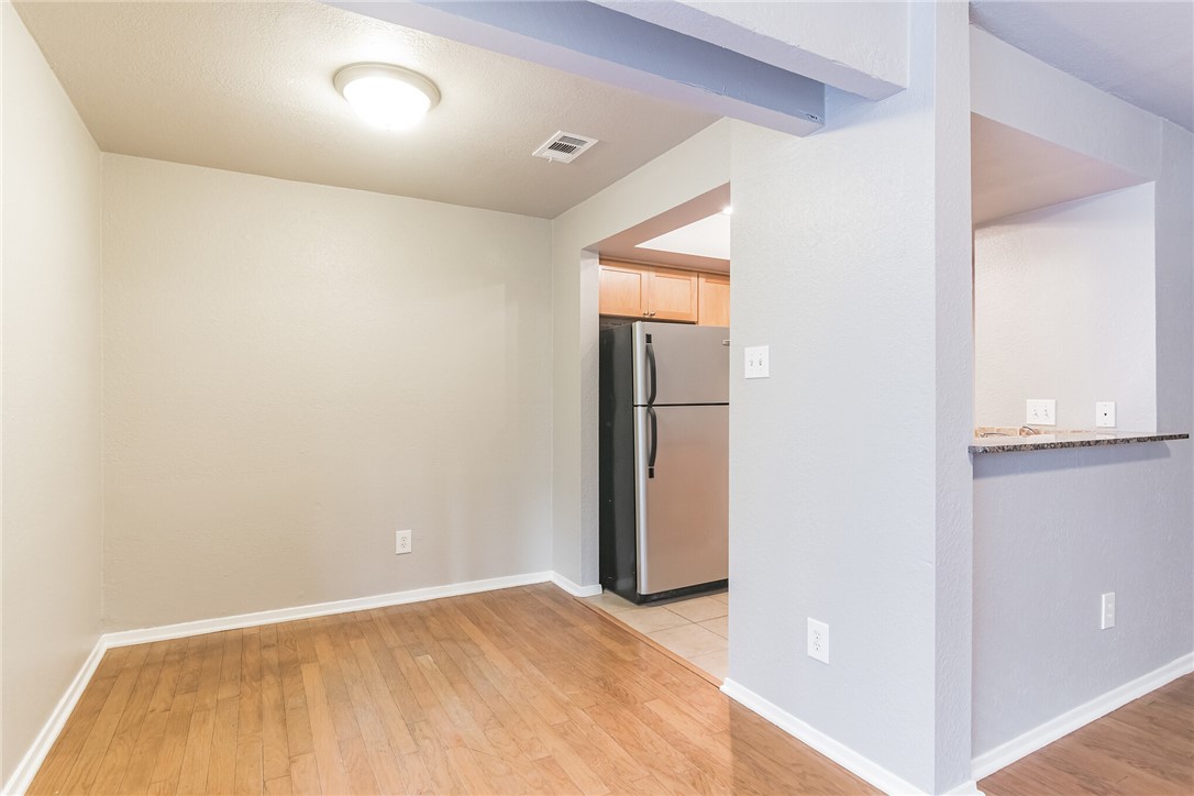 3627 Menchaca Road, Unit 112 Austin, TX 78704 - Photo 6 of 25 Dining room taken from living room.