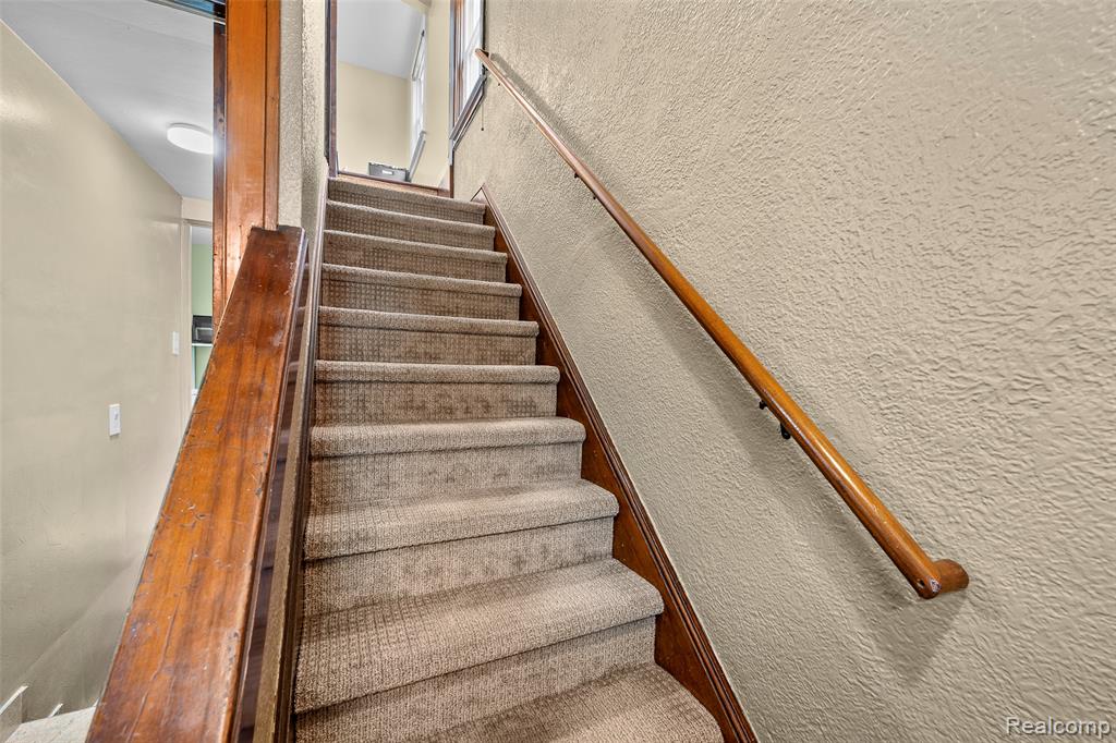7741 Miller Road Dearborn, MI 48126 - Photo 22 of 38