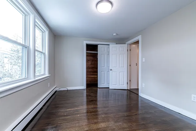 $549,900 | 52 Whittier Street, Newton, NH 03858