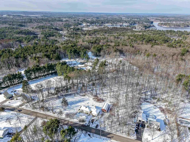 $549,900 | 52 Whittier Street, Newton, NH 03858