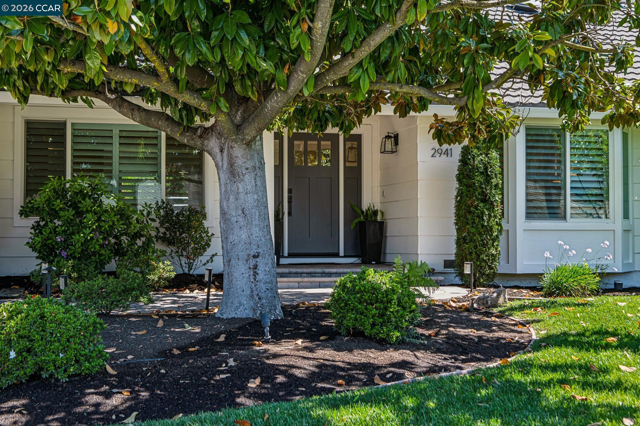 2941 Roundhill Road Alamo, CA 94507 - Photo 5 of 83