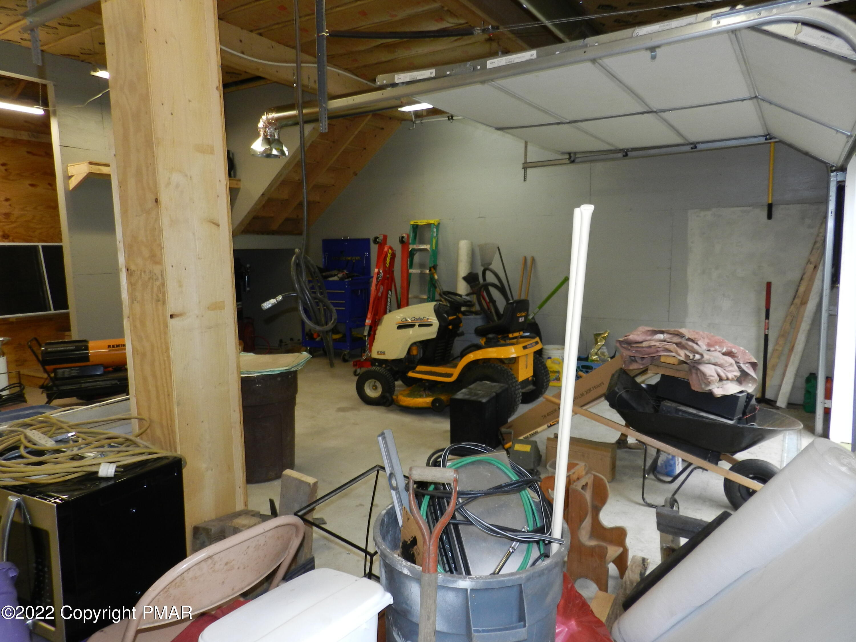 1269 Burger Hollow Road Effort, PA 18330 - Photo 45 of 49 a view of a room with gym equipment