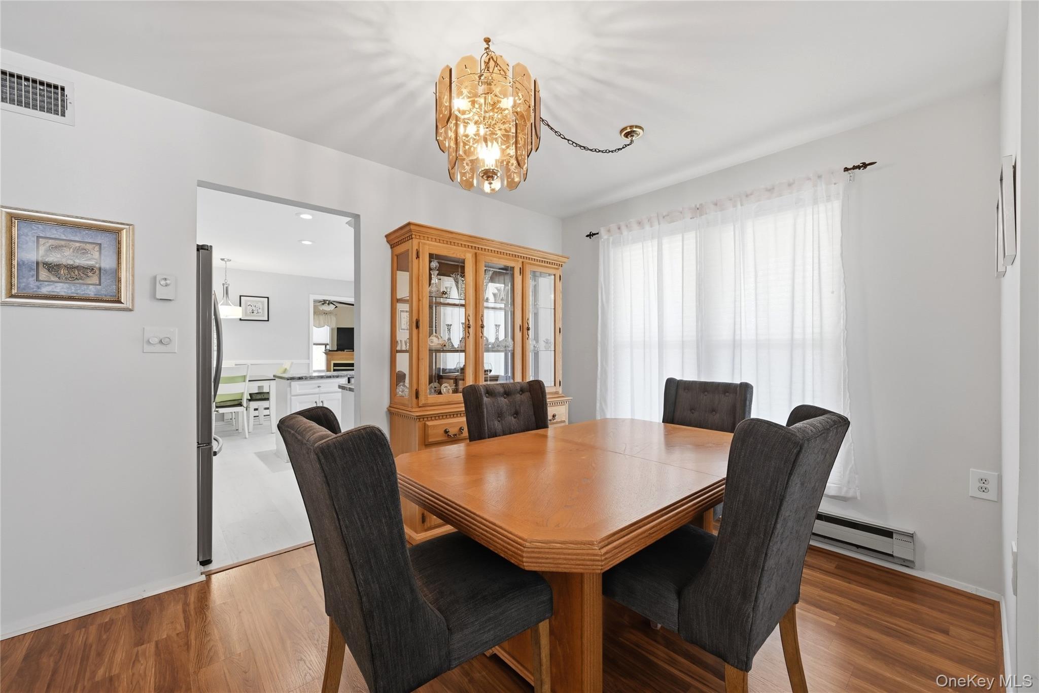 506 Lancaster Court Ridge, NY 11961 - Photo 11 of 31