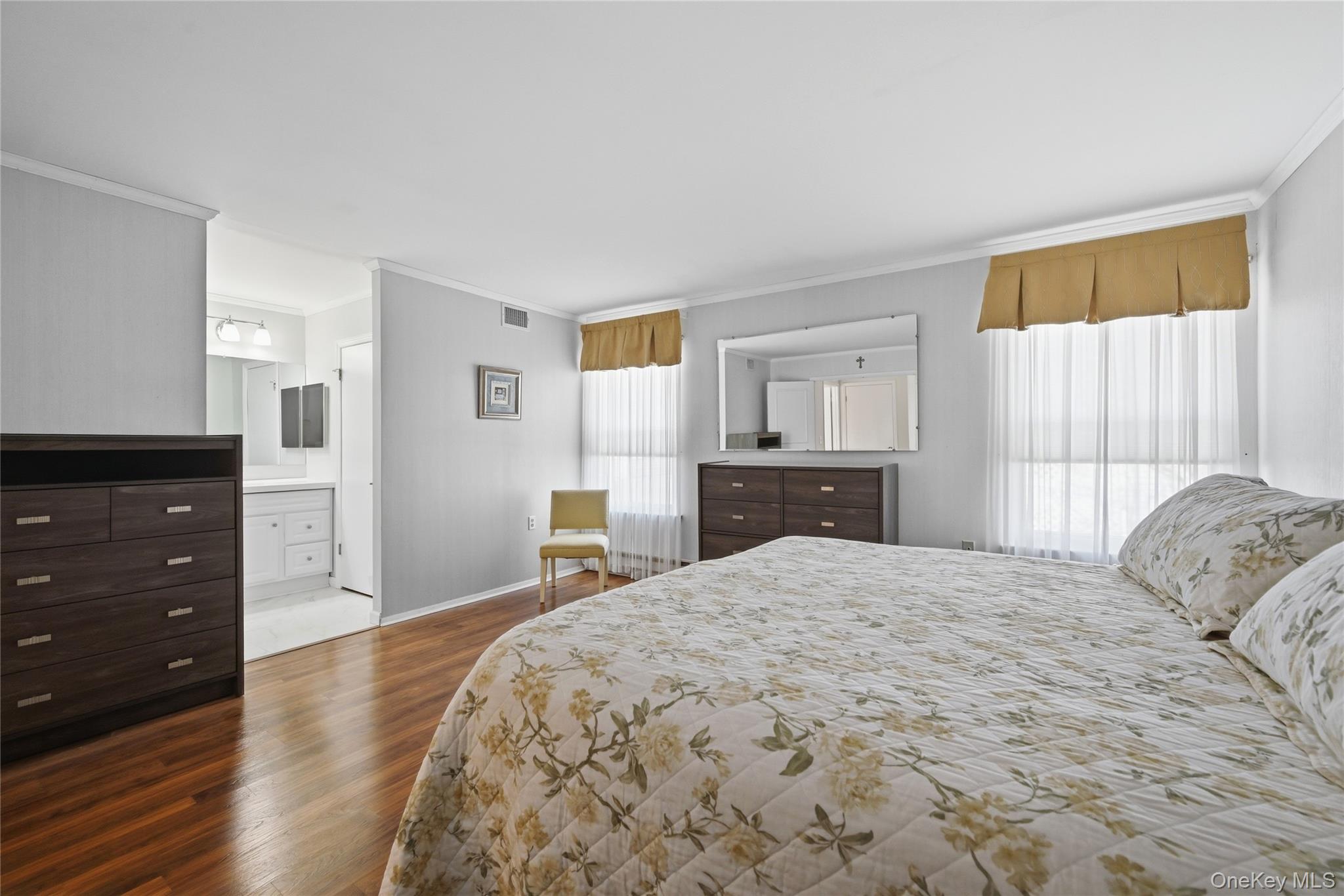 506 Lancaster Court Ridge, NY 11961 - Photo 22 of 31