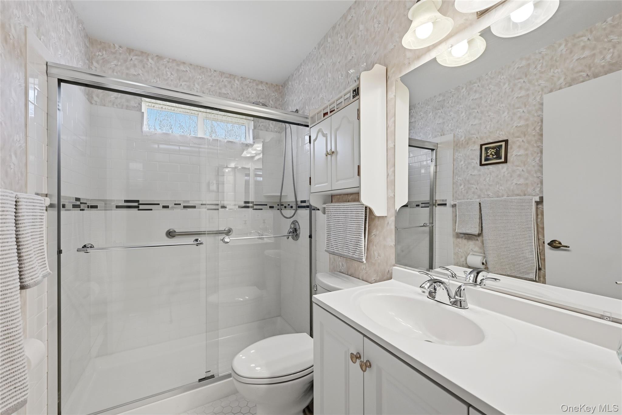 506 Lancaster Court Ridge, NY 11961 - Photo 26 of 31