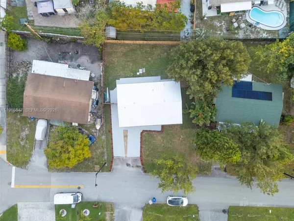 $2,700 | 3180 Northeast 10th Terrace, Pompano Beach, FL 33064