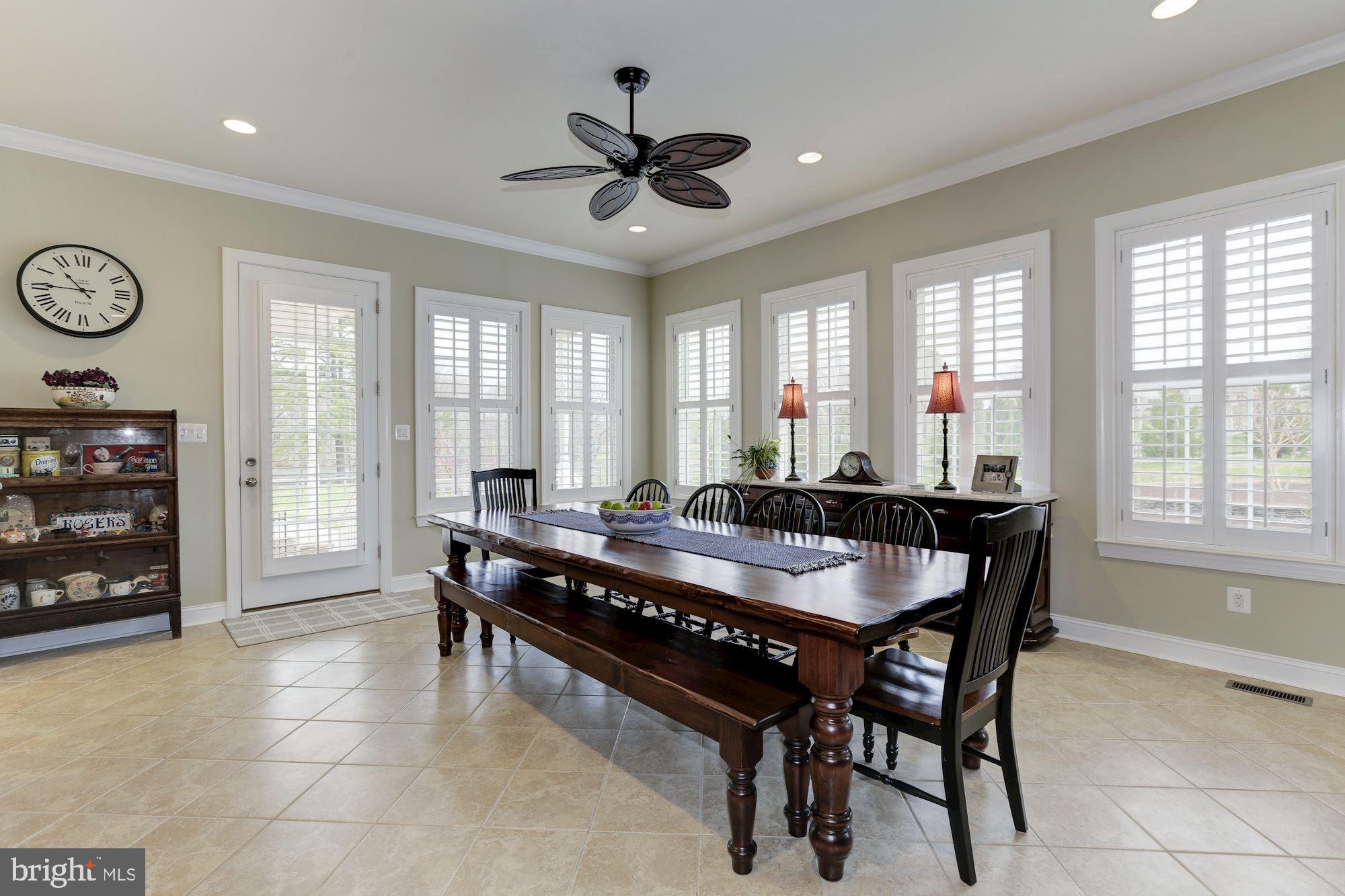 3839 Wayson Road Davidsonville, MD 21035 - Photo 28 of 82 Eat-In Kitchen Table Space w/ Side Entrance