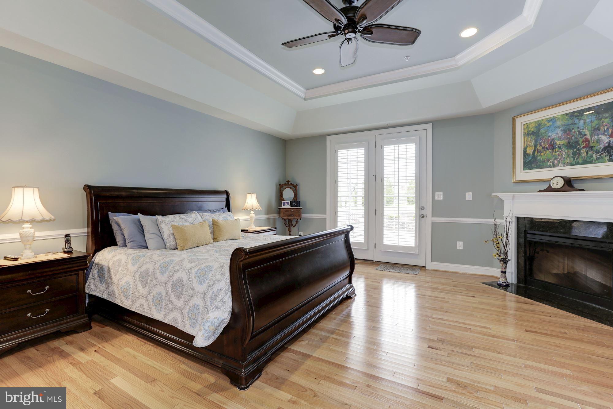 3839 Wayson Road Davidsonville, MD 21035 - Photo 30 of 82 Main Level Stunning Master Bedroom