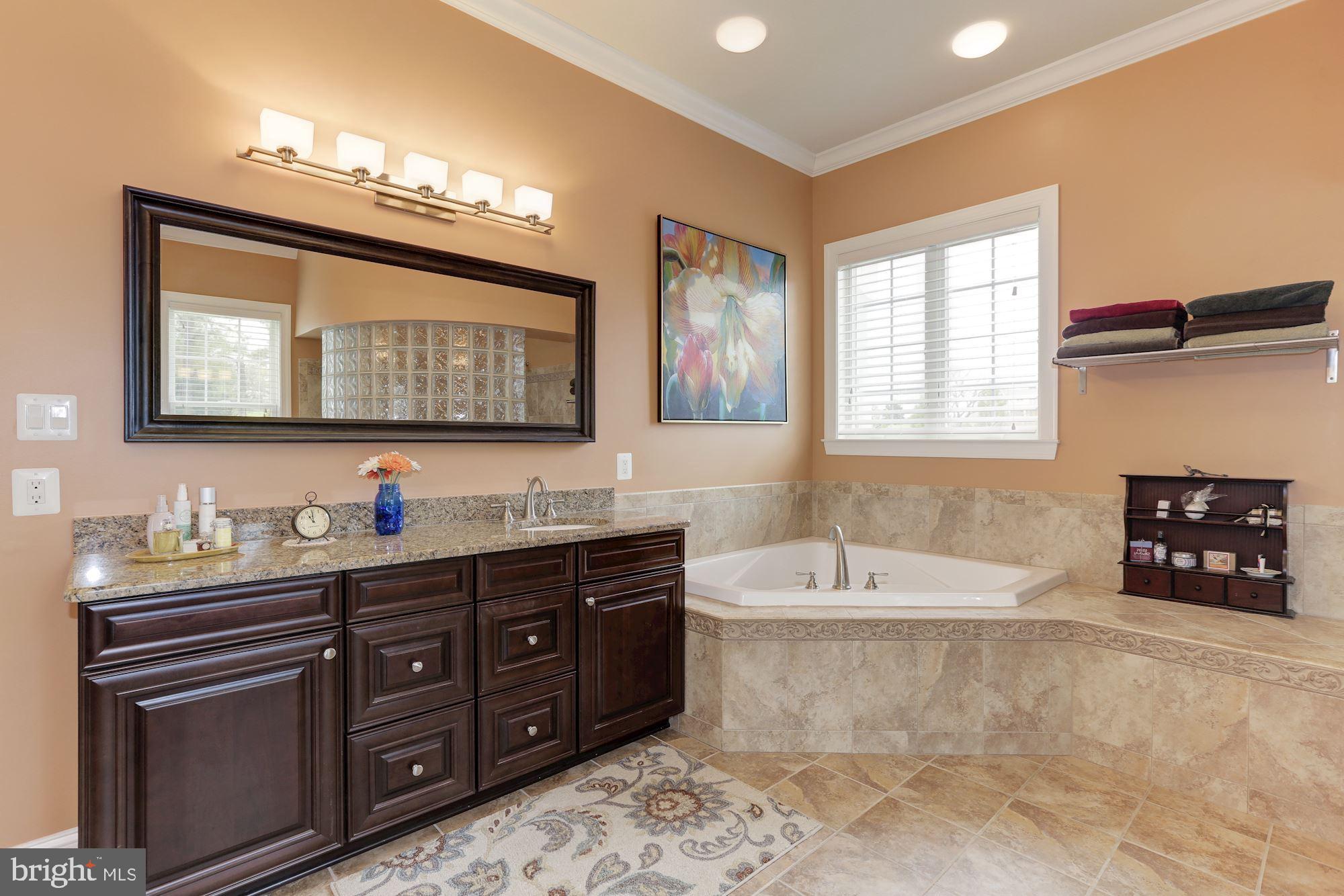 3839 Wayson Road Davidsonville, MD 21035 - Photo 36 of 82 Her Own Separate Granite Vanity & Soaking Tub