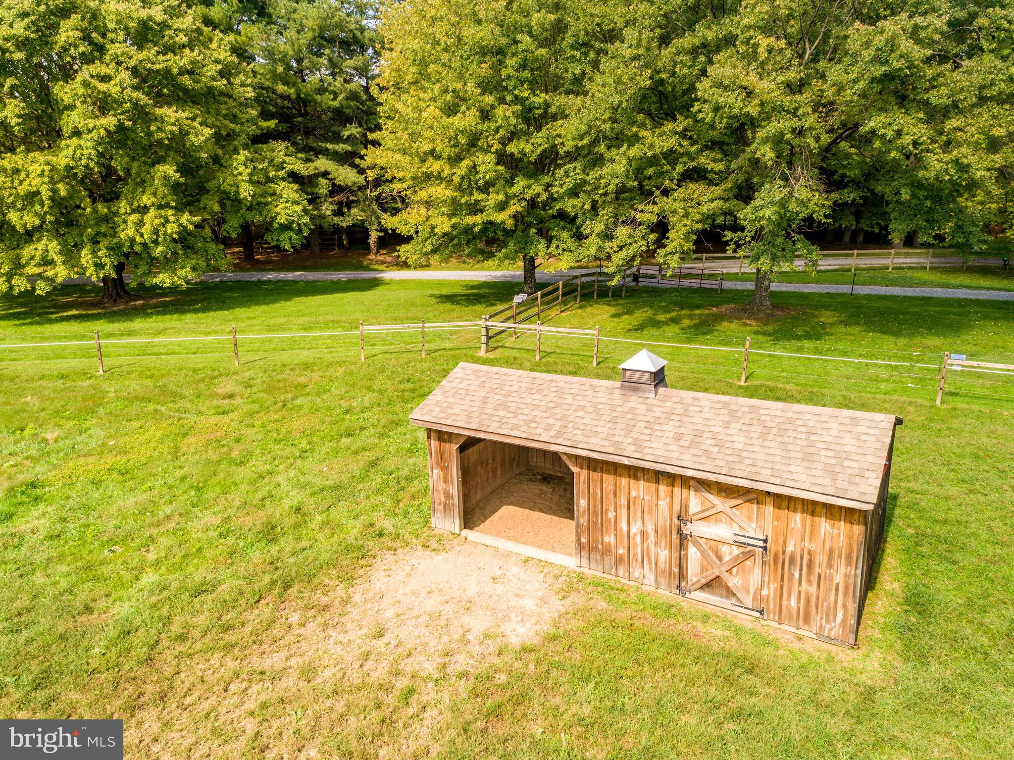 3839 Wayson Road Davidsonville, MD 21035 - Photo 63 of 82 Amish Built Horse Run-In w/ Fenced In Acreage