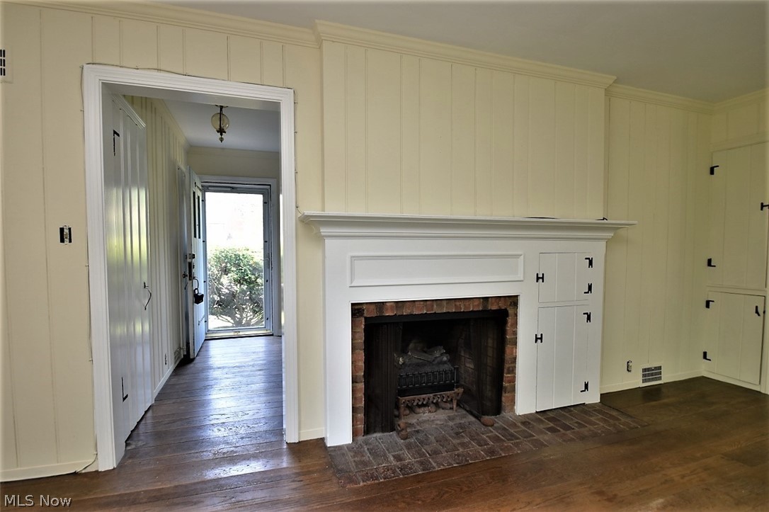 3518 Edison Road Cleveland, OH 44121 - Photo 7 of 26 Gallery Image 7