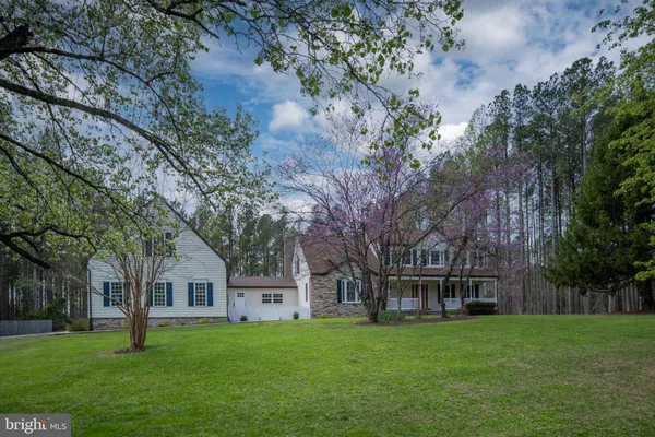 $899,000 | 159 Marchant Drive, Fredericksburg, VA 22406