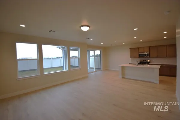 $2,595 | 6278 West Fireline Street, Meridian, ID 83646