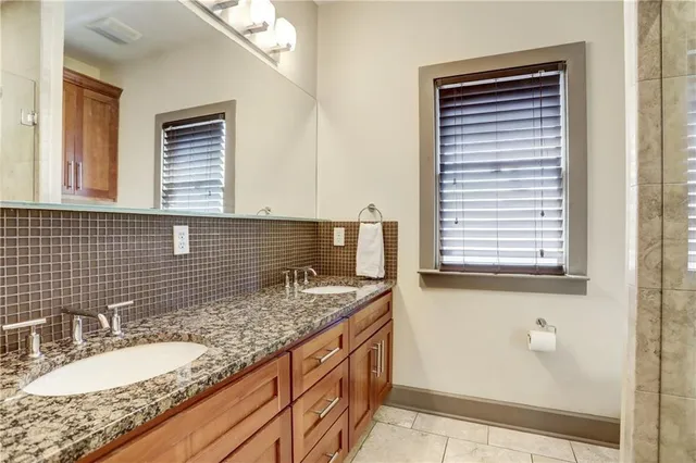$4,500 | 602 West N Loop Boulevard, Unit B, Austin, TX 78751