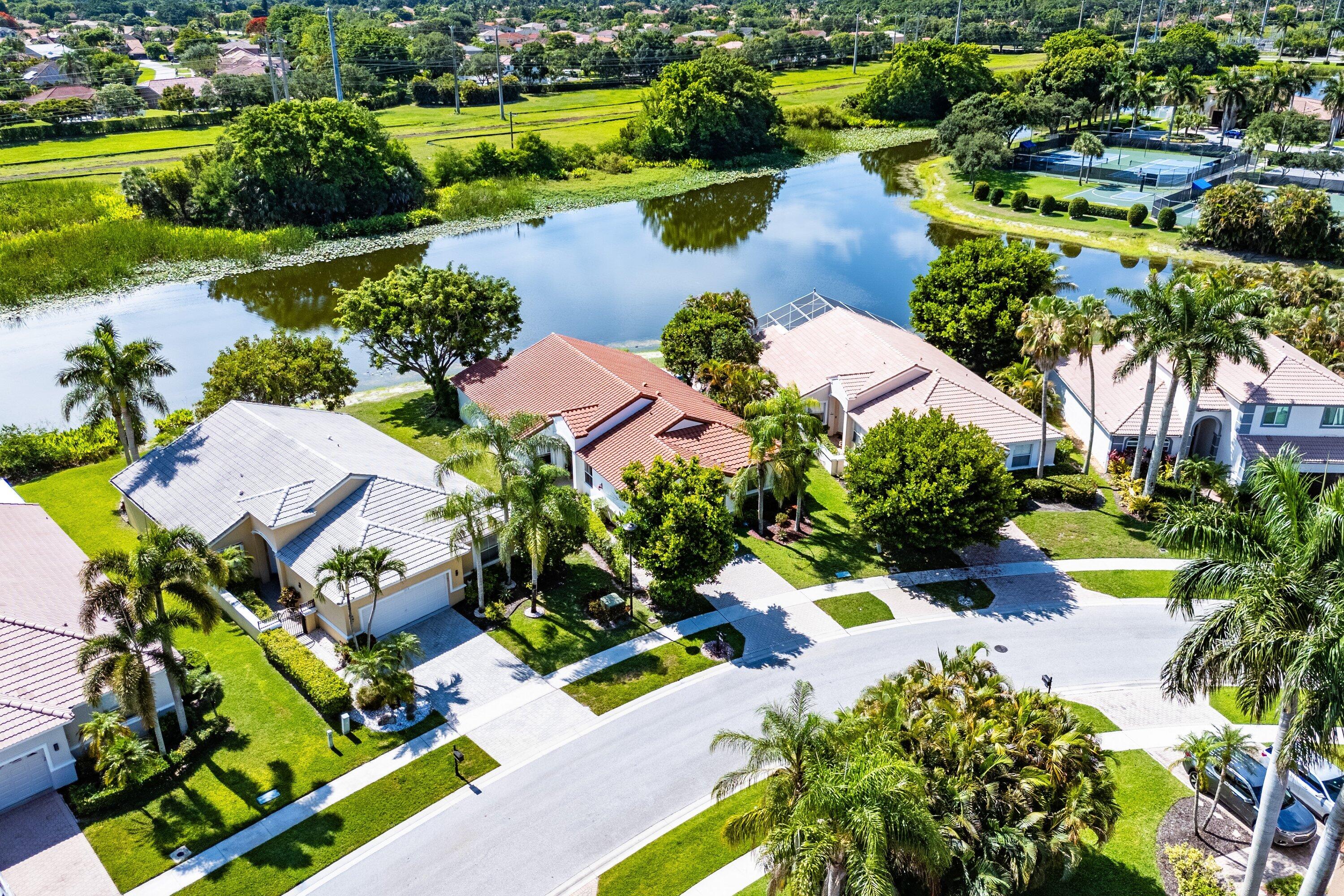 18724 Sea Turtle Lane Boca Raton, FL 33498 - Photo 16 of 26 016-18724SeaTurtleLane-BocaRaton-FL-3349