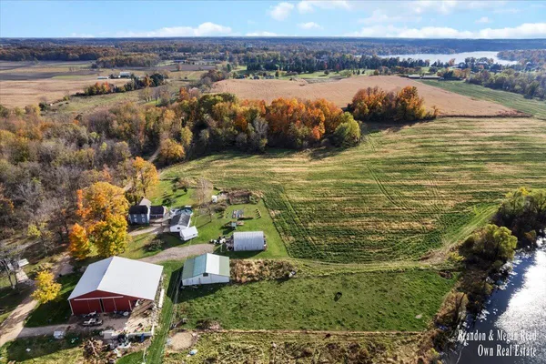 $369,900 | 7658 Jackson Road, Saranac, MI 48881