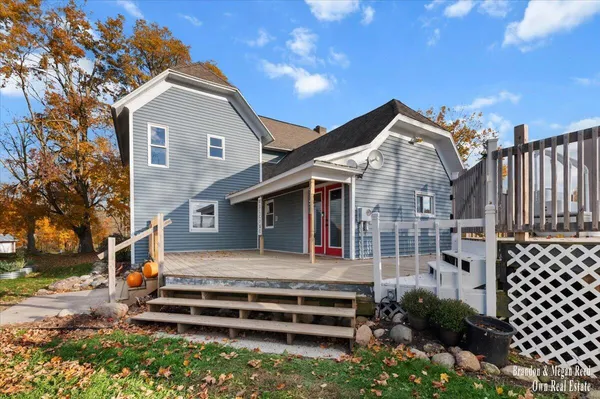 $369,900 | 7658 Jackson Road, Saranac, MI 48881