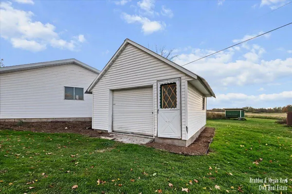 $369,900 | 7658 Jackson Road, Saranac, MI 48881