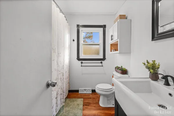 $369,900 | 7658 Jackson Road, Saranac, MI 48881