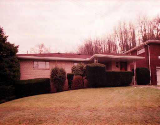2397 Foster Road White Oak, PA 15131 - Photo 1 of 1 Gallery Image 1