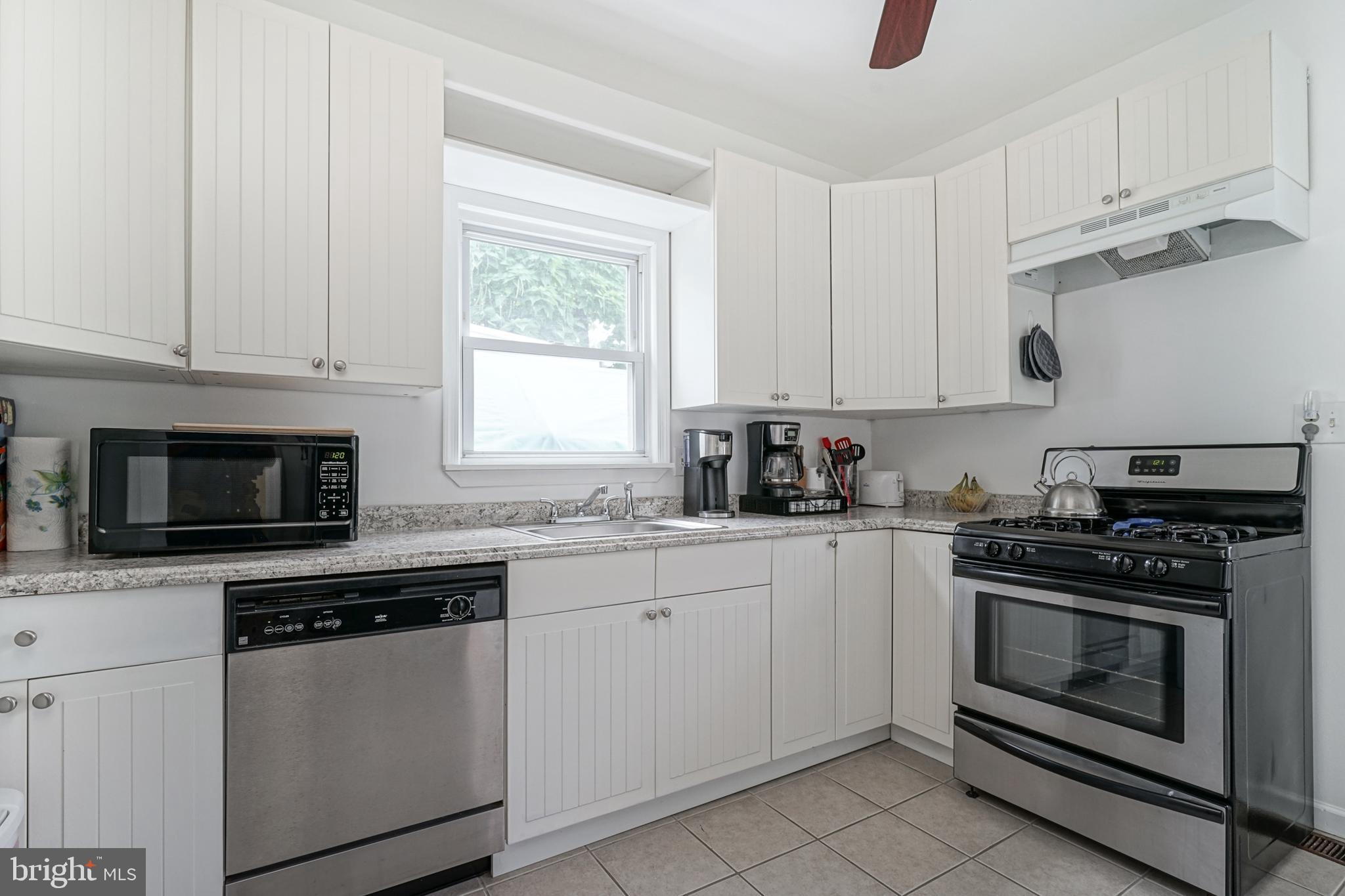 358 Carroll Street Riverside, NJ 08075 - Photo 11 of 19