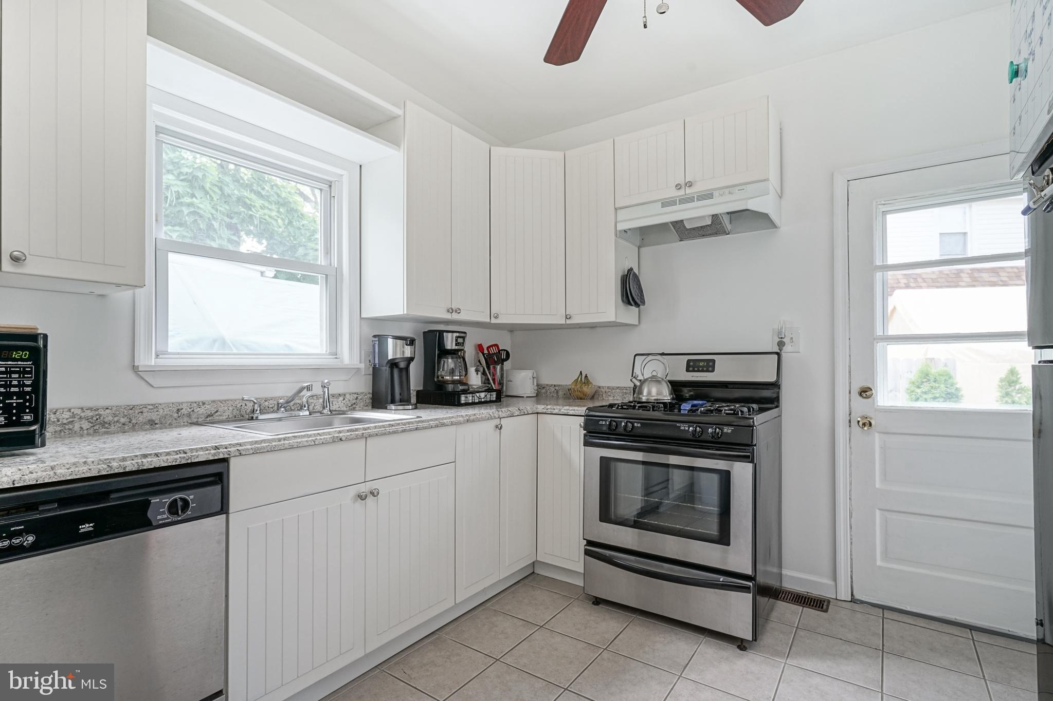 358 Carroll Street Riverside, NJ 08075 - Photo 10 of 19